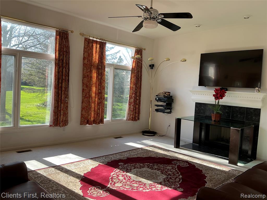41074 Scarborough Lane, Novi, MI — Photo 27
