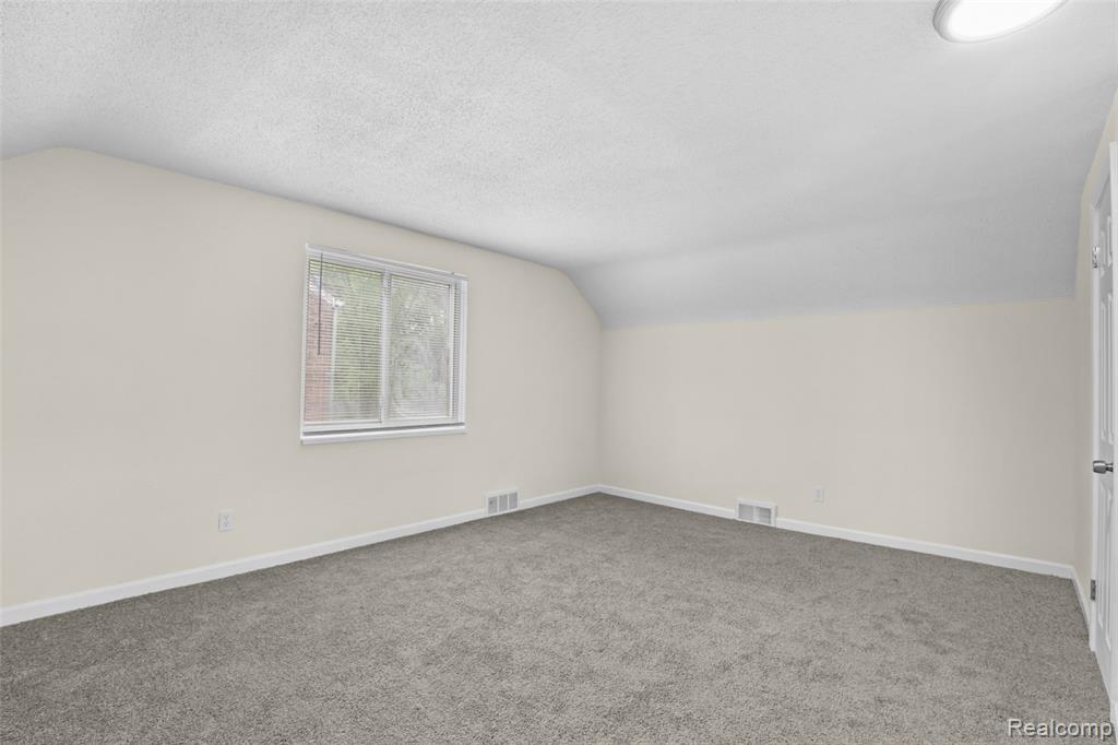 17717 Avon Avenue, Detroit, MI 48219 — Photo 24