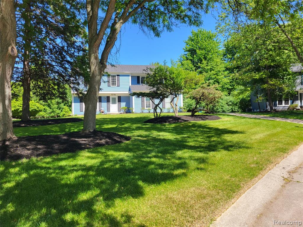 5791 Beauchamp Place, West Bloomfield, MI — Photo 2