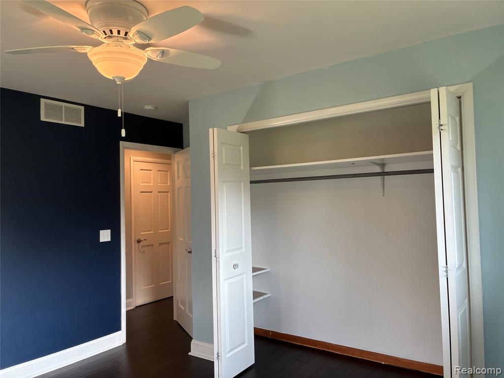 116 Surrey Road, Saint Louis, MI 48880 — Photo 23