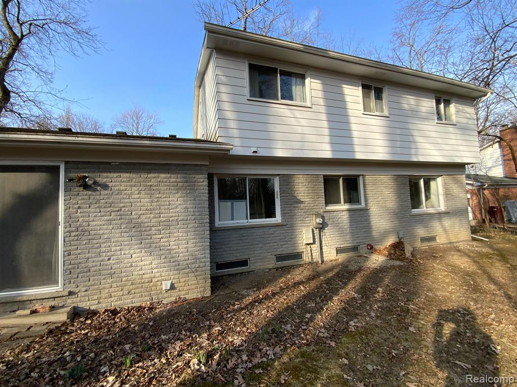 3684 MIDDLETON Drive, Ann Arbor, MI 48105 — Photo 17