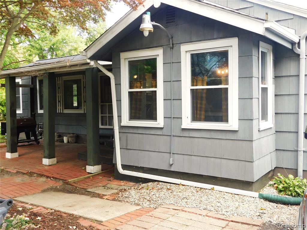 825 Pettibone Avenue, Flint, MI 48507 — Photo 5