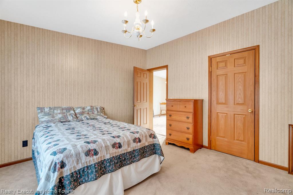 3211 Keewahdin #124, Fort Gratiot, MI 48059 — Photo 14