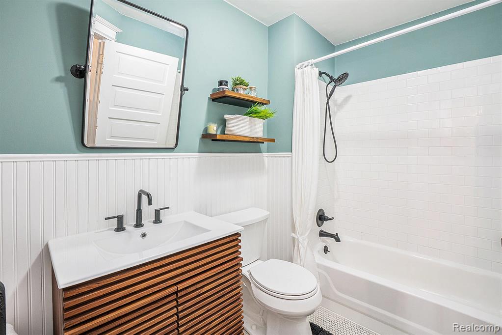469 W Willis Street, 2, Detroit, MI 48201 — Photo 11