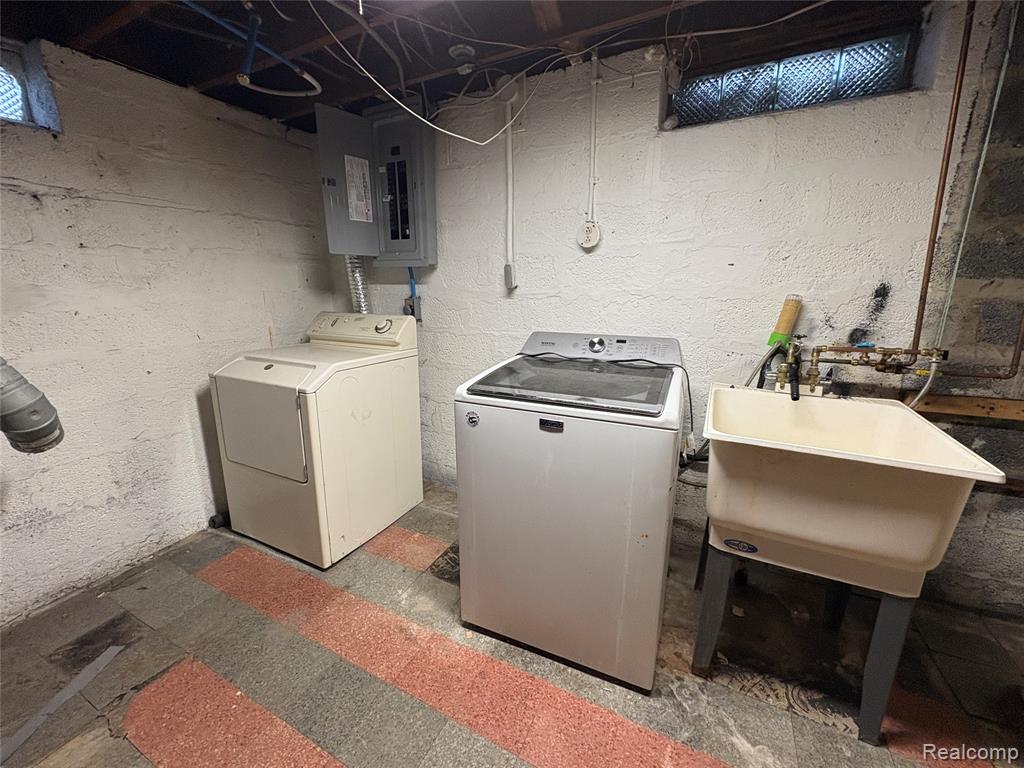6769 Rosemont Avenue, Detroit, MI 48228 — Photo 17