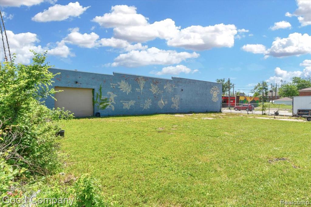 18326 John R Street, Highland Park, MI 48203 — Photo 11