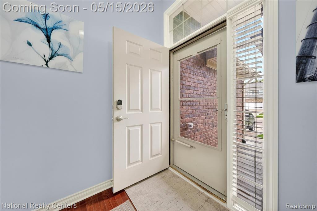28657 Oakmonte Circle W, New Hudson, MI 48165 — Photo 5