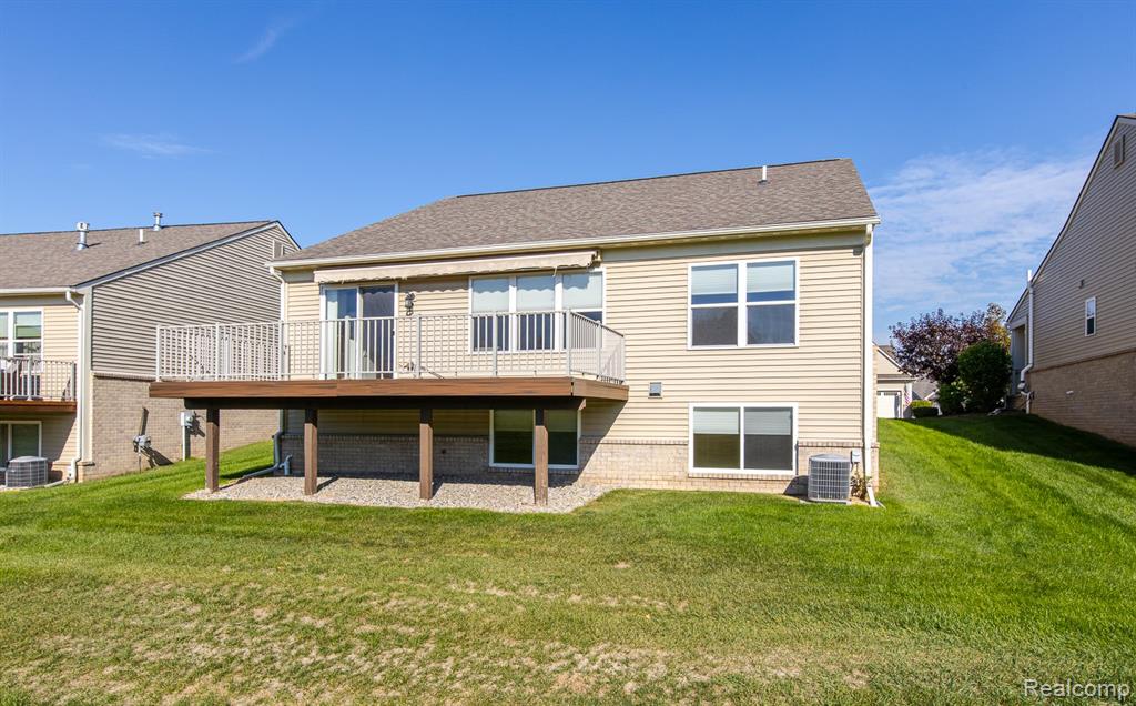 5985 Baypointe Boulevard, Clarkston, MI — Photo 53