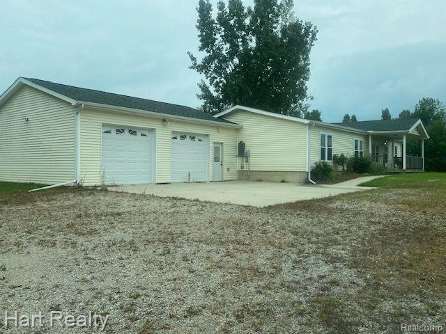 7539 MOWATT Road, North Branch, MI 48461 — Photo 2