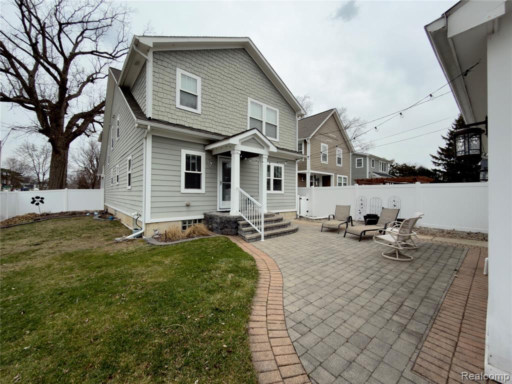 500 E University Avenue, Royal Oak, MI 48067 — Photo 30