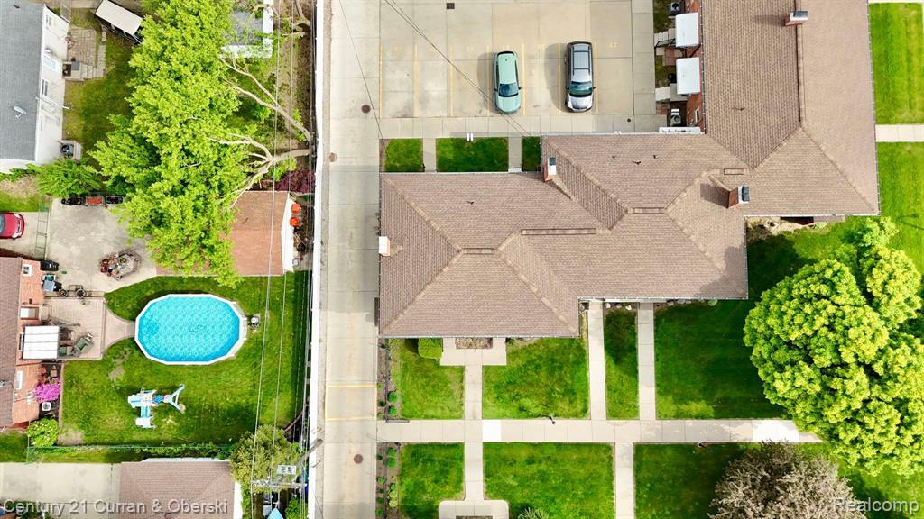 9917 MIDDLEBELT Road, Livonia, MI 48150 — Photo 31