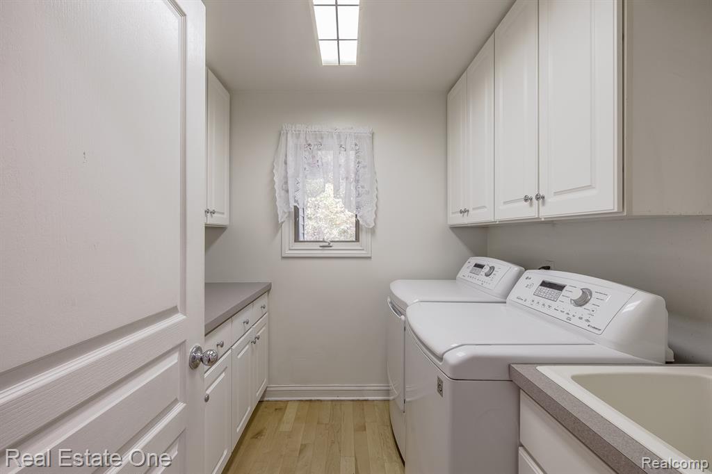 5690 White Lake Road, Clarkston, MI — Photo 25