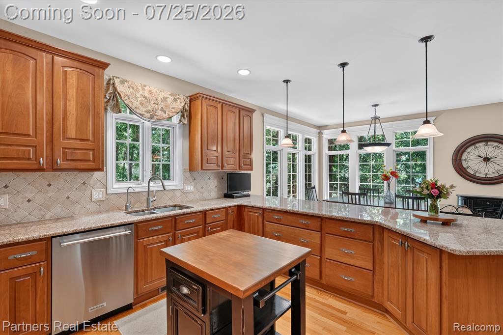 5935 Winans View Court, Pinckney, MI 48169 — Photo 20