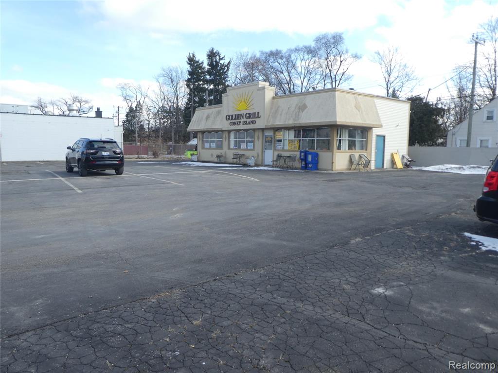 25385 5 Mile Road, Redford, MI 48239 — Photo 4