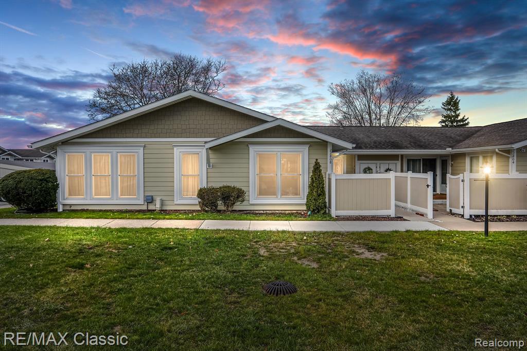 22808 RENFORD Street, Novi, MI — Photo 2