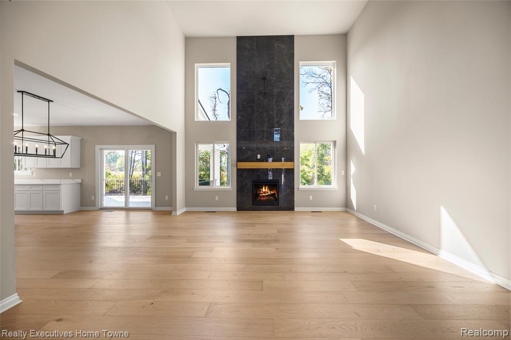 35962 Cascade Drive, New Baltimore, MI 48047 — Photo 12