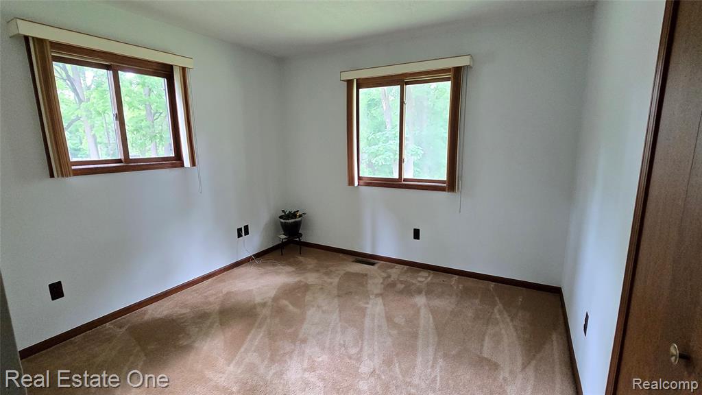 8950 Wise Road, Commerce Twp, MI 48382 — Photo 19