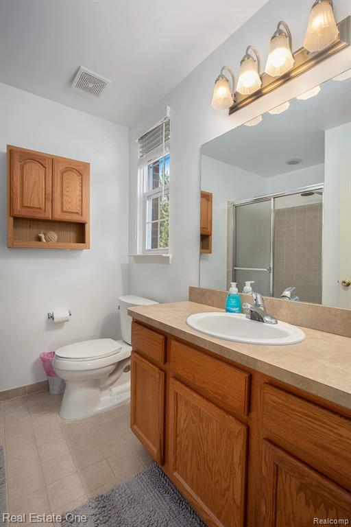 1948 FLAGSTONE Circle, Rochester, MI 48307 — Photo 17
