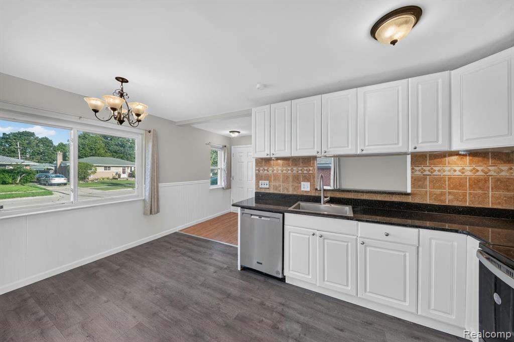 30534 Hennigan Street, Roseville, MI 48066 — Photo 15