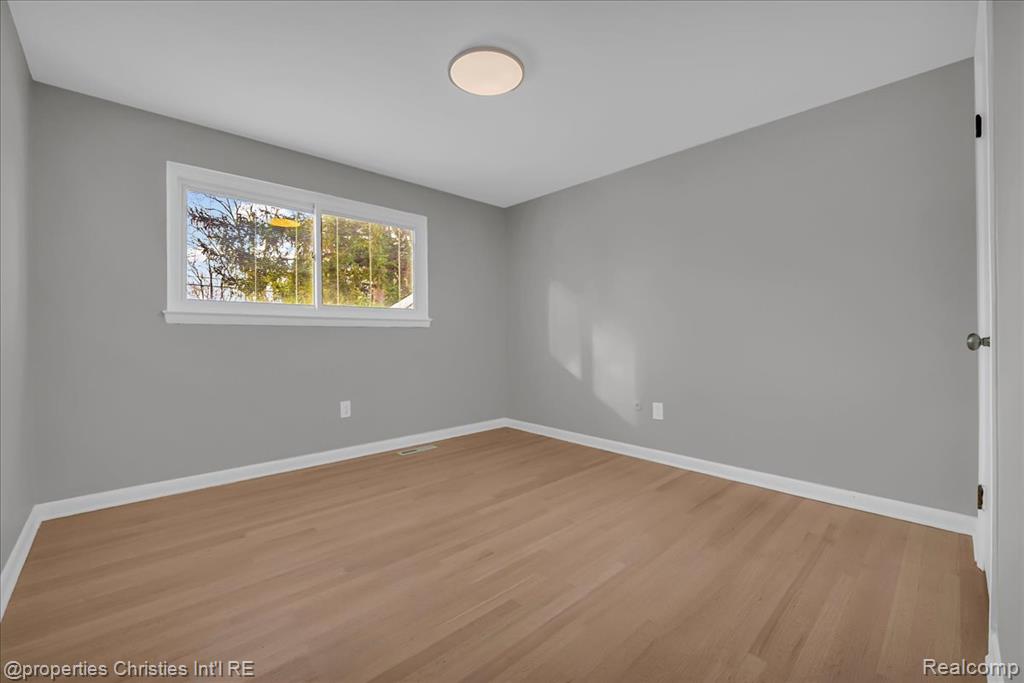 7252 STONEBROOK Road N, West Bloomfield, MI — Photo 24