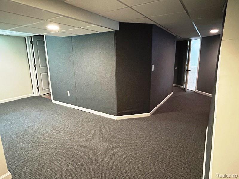 817 N DORCHESTER Avenue, Royal Oak, MI 48067 — Photo 13
