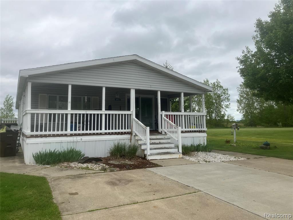 402 Katie Lane Lane, Morrice, MI 48857 — Photo 14