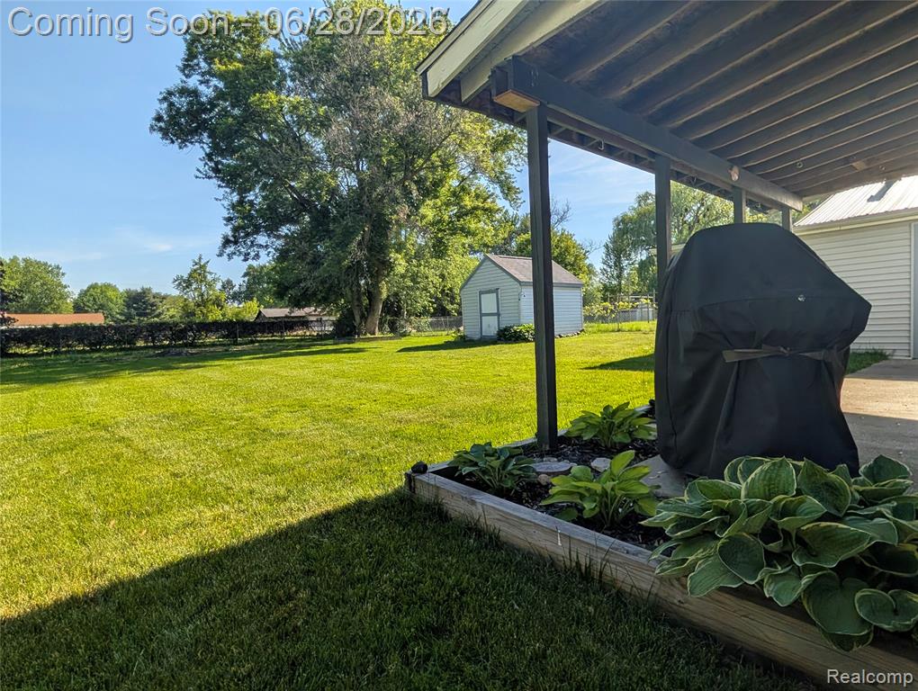4456 E Coldwater Road, Flint, MI 48506 — Photo 29