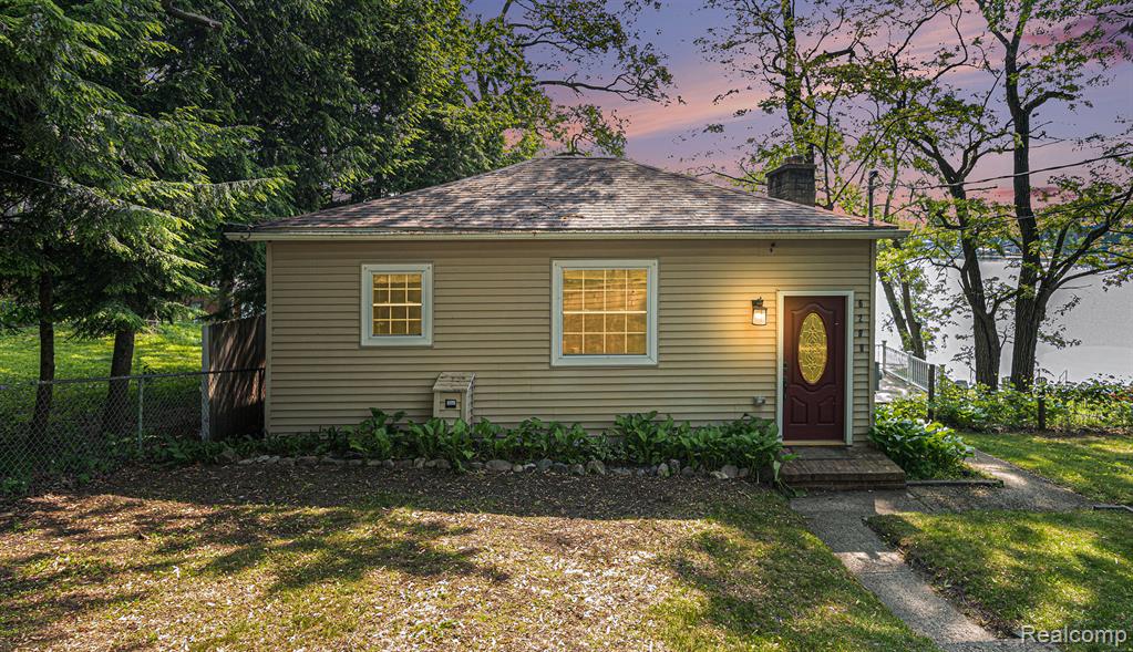 6288 Buckshore Drive, Whitmore Lake, MI 48189 — Photo 26
