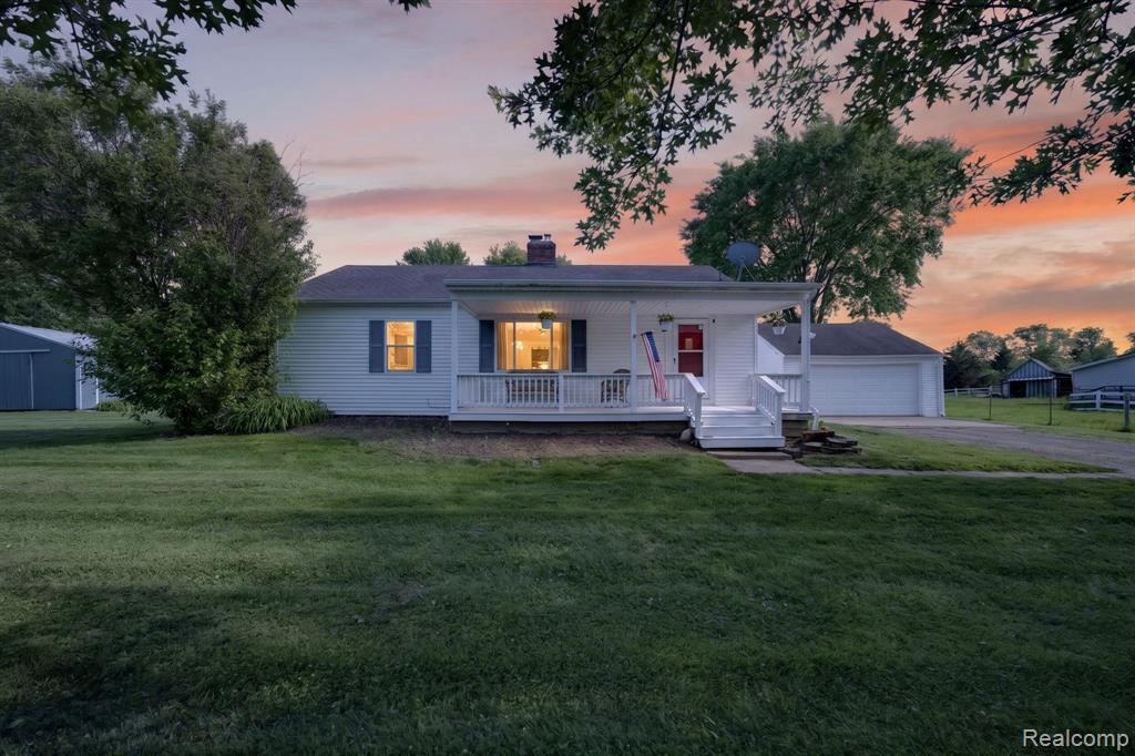 7077 Frances Road, Flushing, MI 48433 — Photo 4