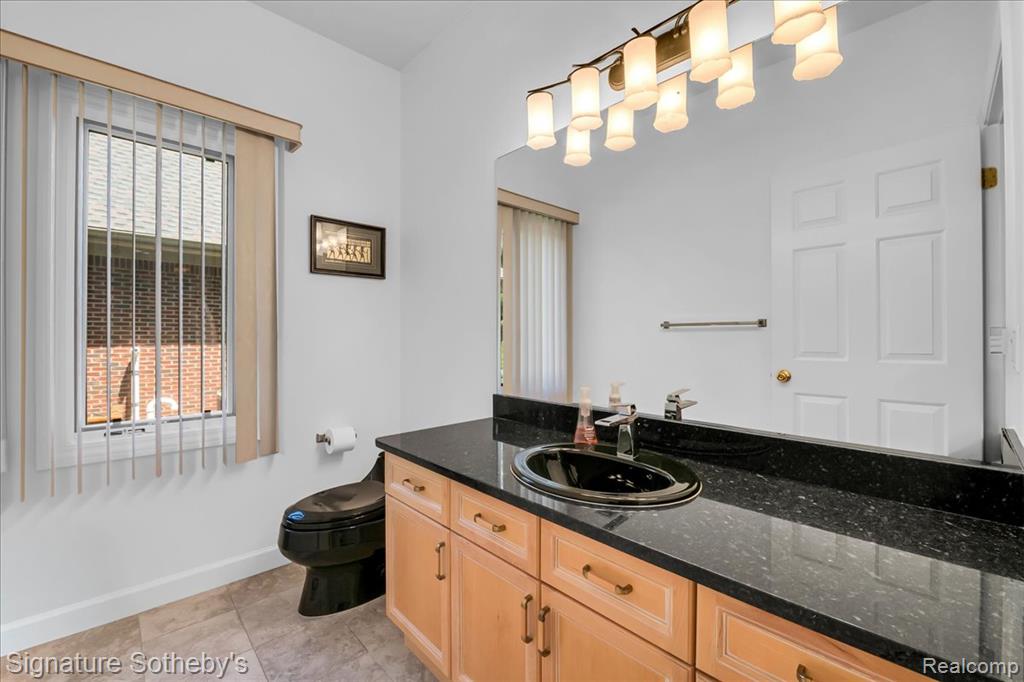 6925 Elm Park Drive, Troy, MI 48098 — Photo 5