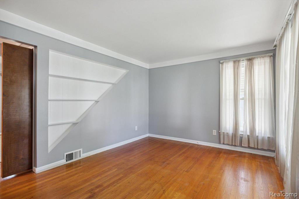 6918 Gilman Street, Garden City, MI — Photo 21