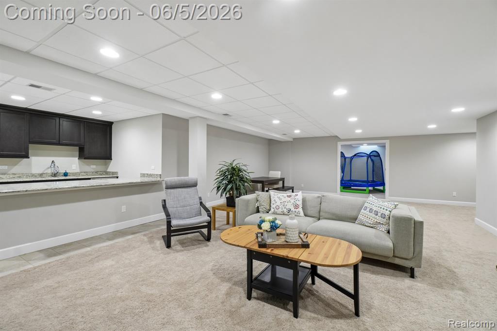 47566 Alpine Drive, Novi, MI — Photo 48