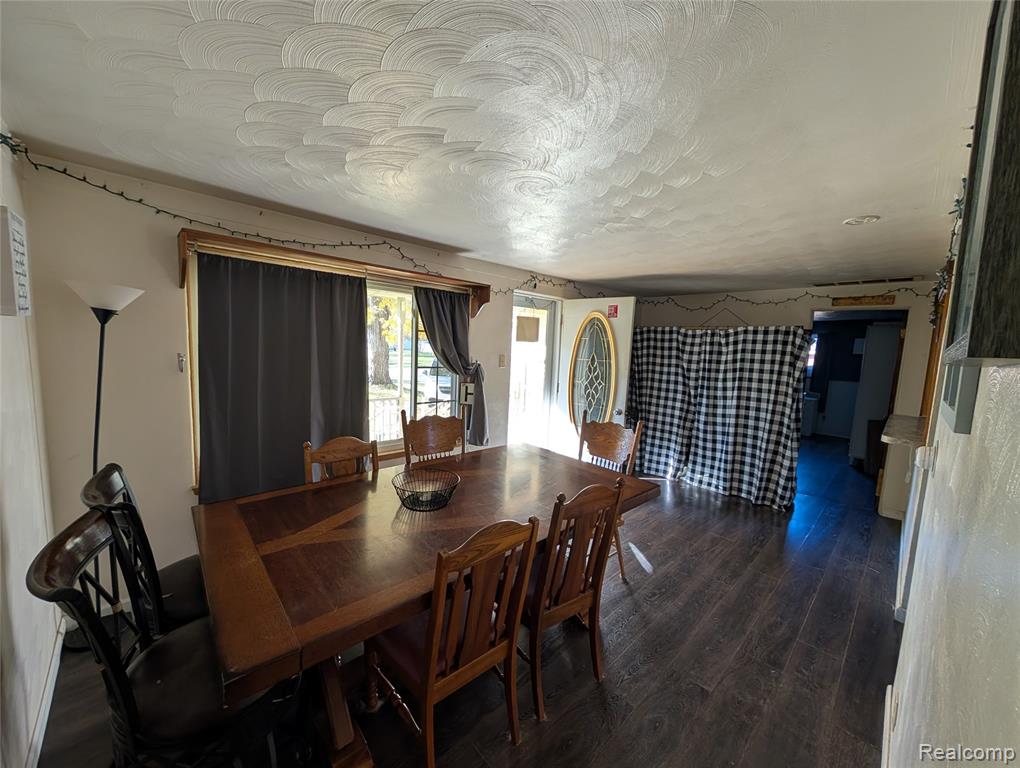 805 Oak Street, Lennon Vlg, MI 48449 — Photo 19