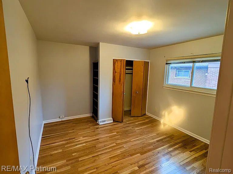 7725 Berwick Drive, Westland, MI — Photo 14