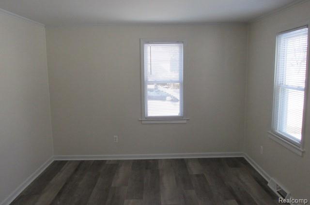 6533 Cloverton Drive, Waterford, MI — Photo 3