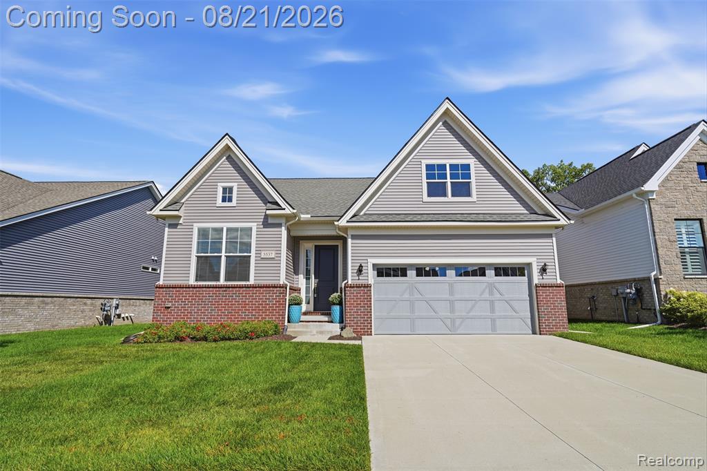 5537 Helmsdale Boulevard, West Bloomfield, MI