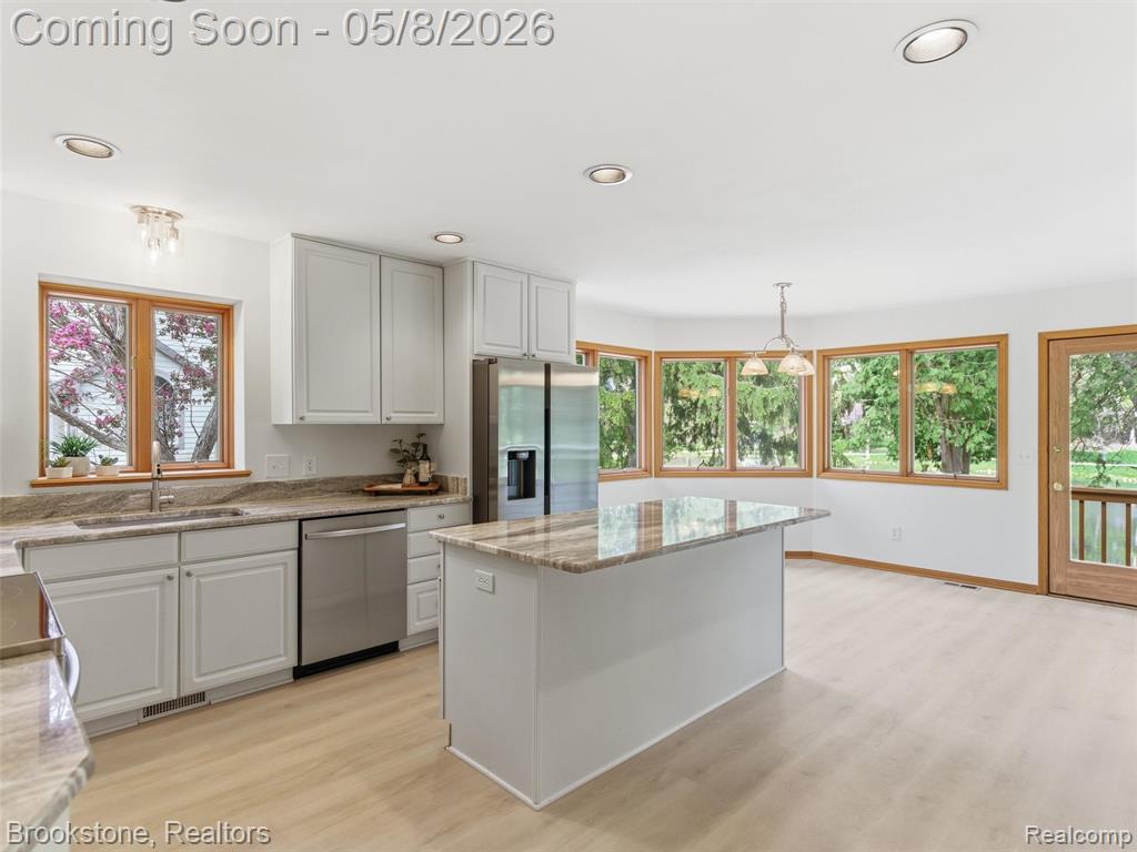 6512 White Lake Road, Clarkston, MI — Photo 19