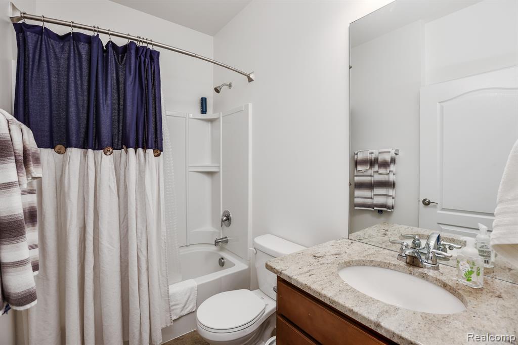 50013 NORFOLK Court, Canton, MI 48188 — Photo 12