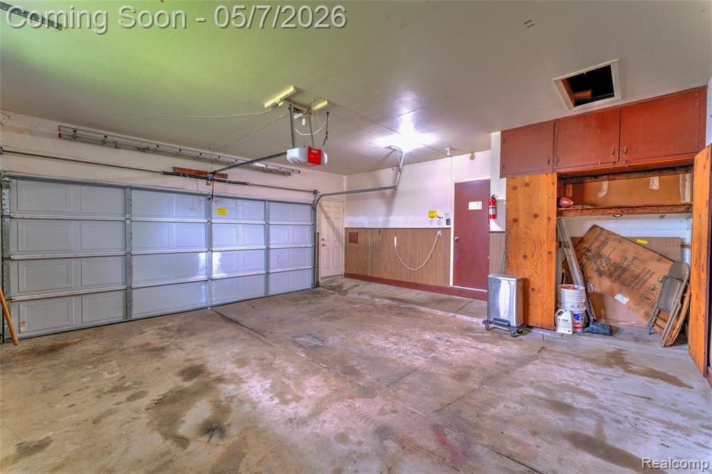 14053 April Lane, Warren, MI 48088 — Photo 39
