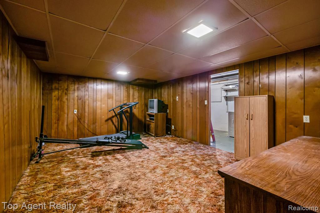 24755 Meadow Lane, Harrison Township, MI — Photo 22