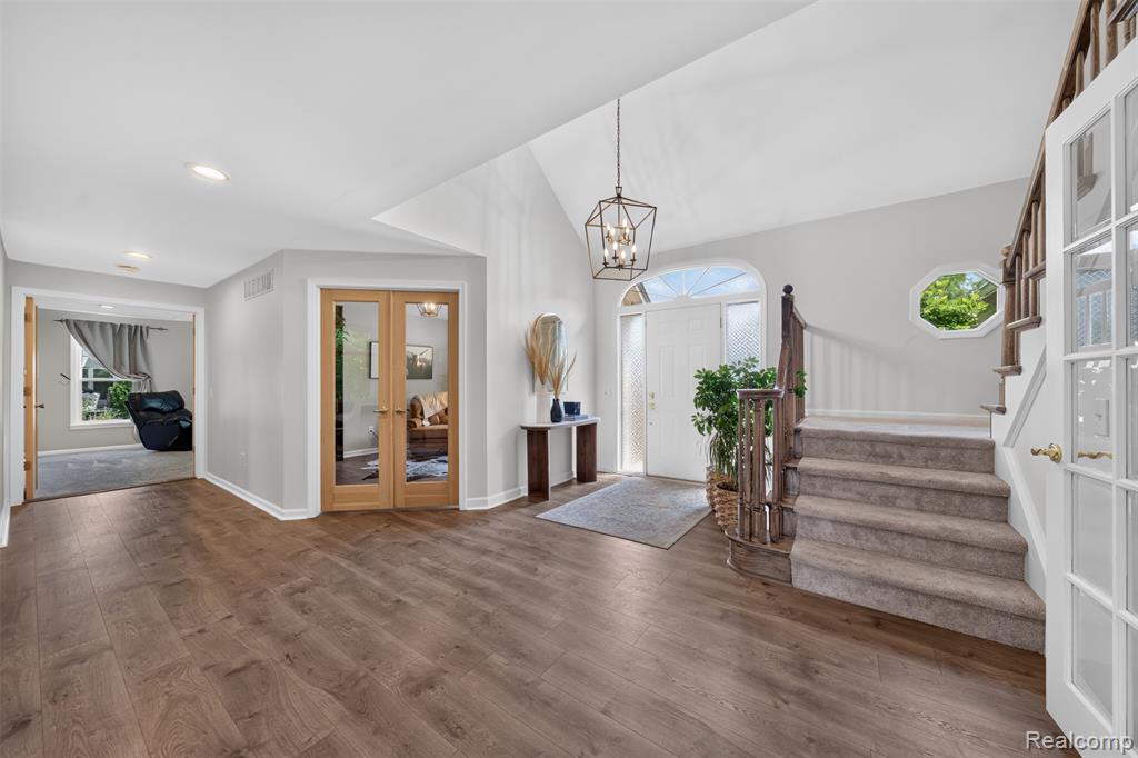 6713 Aurora Drive, Troy, MI 48098 — Photo 33
