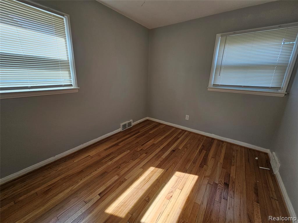 9311 Dixie, Redford, MI 48239 — Photo 8