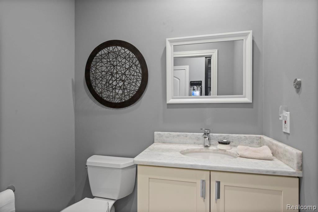 900 MCDONALD Drive, Northville, MI 48167 — Photo 25