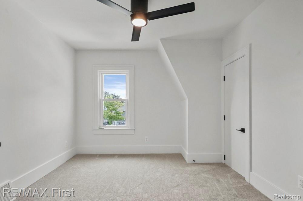 639 S BLAIR Avenue, Royal Oak, MI 48067 — Photo 25