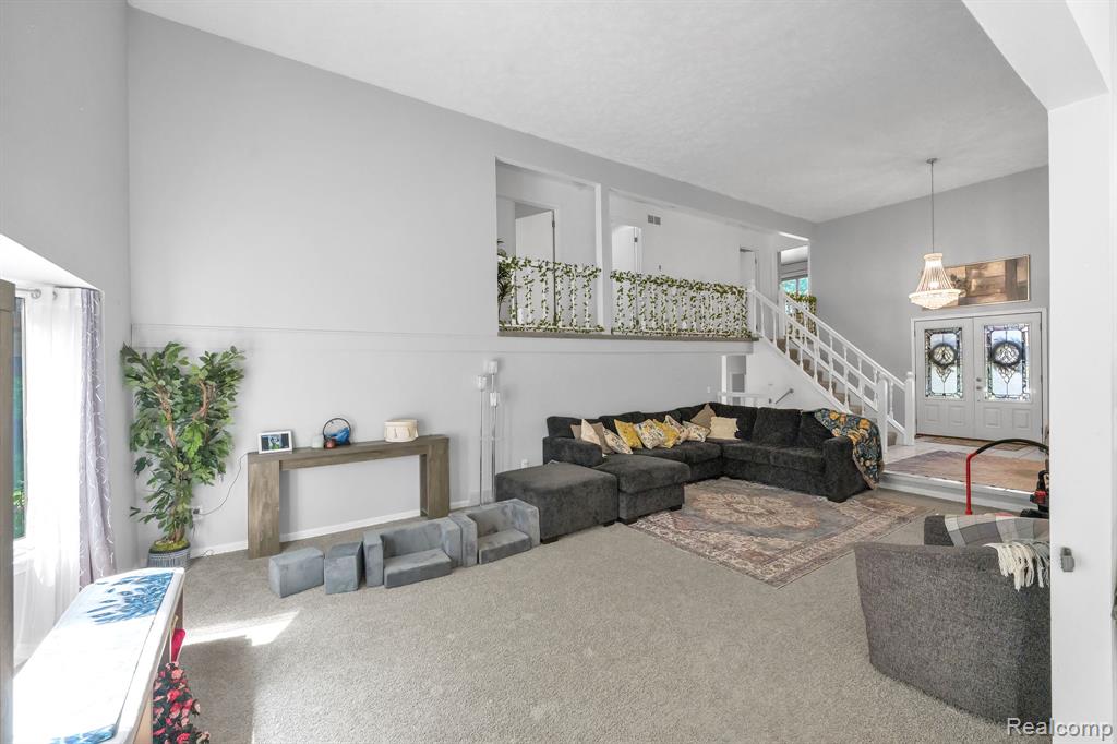 18823 Millar Road, Clinton Twp, MI 48036 — Photo 11