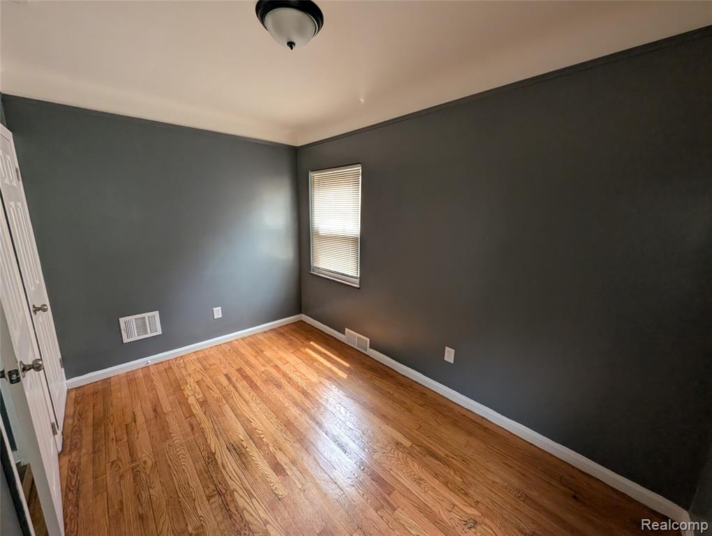 18631 Albion Street, Detroit, MI 48234 — Photo 11