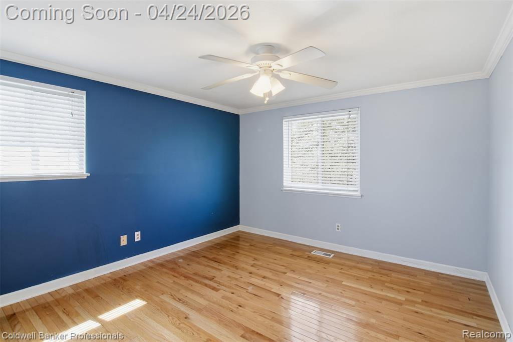 470 Crystalia Street, Commerce Twp, MI 48382 — Photo 19