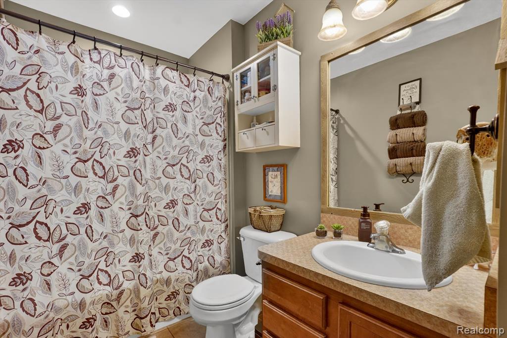 9565 Crofoot Road, Fowlerville, MI 48836 — Photo 20