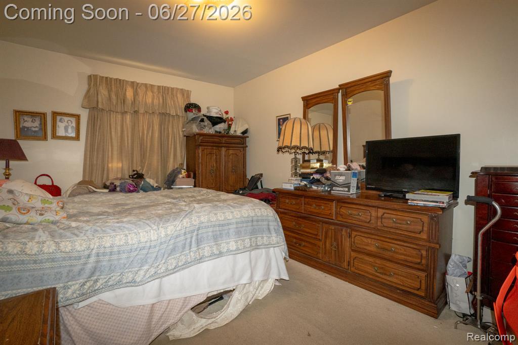 4044 Heatherwood Court, Warren, MI 48092 — Photo 12
