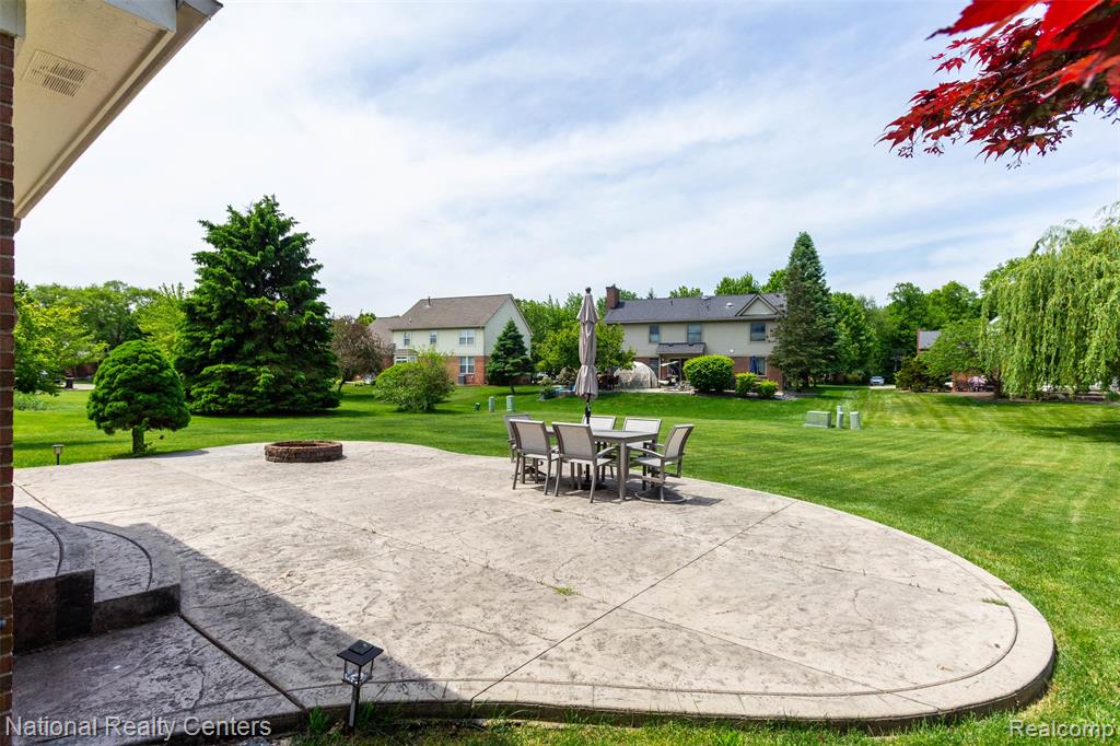 46694 Crosswick, Canton, MI 48187 — Photo 56